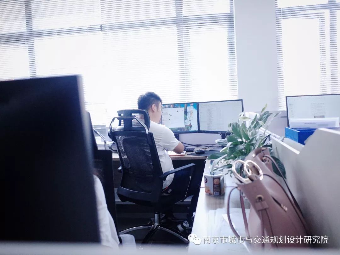 1535542627139642.jpg 1535542627139642.jpg